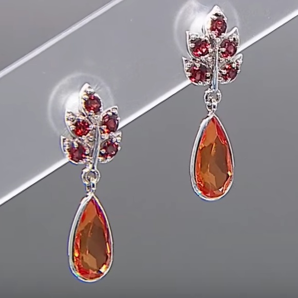 Nicky Butler Jewelry - Nicky Butler HONEY QUARTZ and GARNET Leaf Earrings